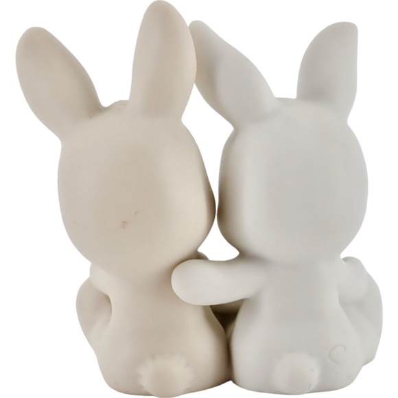 Precious Moments There are Two Sides to Every Story Bunny Rabbits Reading 325368 - Picture 2 of 10